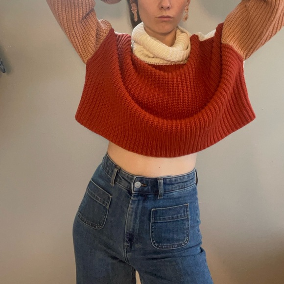 Forever 21 color block cowl neck cropped knit sweater. - Picture 7 of 7